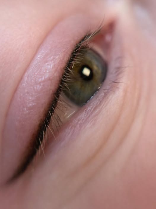 Eye liner trajna šminka